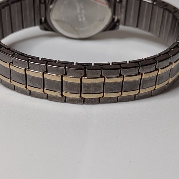 Dark Silver Tone Metal Stretch Watch - Picture 5 of 10